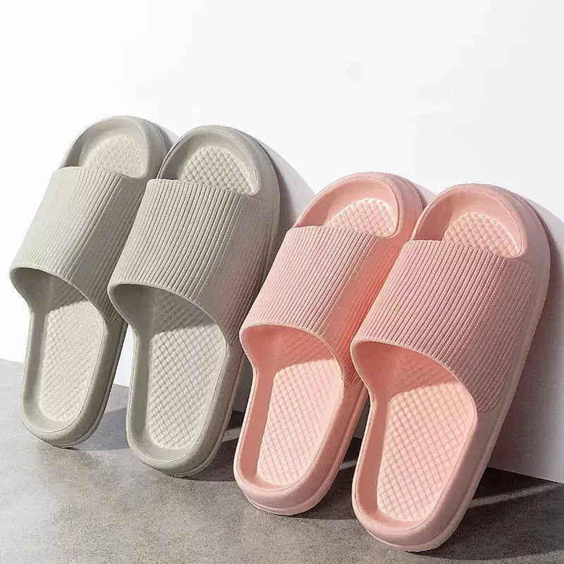 Big Size 47 48 Men Slippers Light EVA Soft Casual Shoes Women Couples Home Bathroom Anti-Slip Flip-Flops Summer Beach Sandals