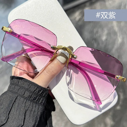 2024 New Rimless Women Sunglasses Fashion Gradient Lenses Sun Glasses Lady Vintage Alloy Legs Classic Designer Shades UV400