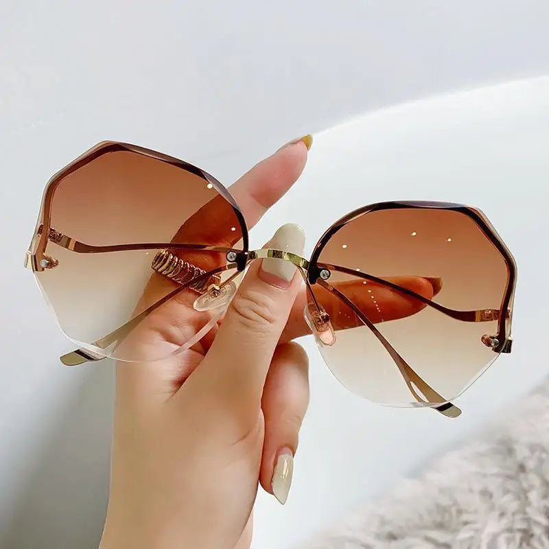 Rimless Sunglasses Women Metal Female Vintage Ladies Stylish Design Oversized Square Sun Glasses UV400