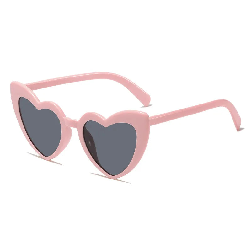 2024 New European and American Girl Love Sunglasses Beach Peach Heart Birthday Photo Cross border Fashion Sunglasses