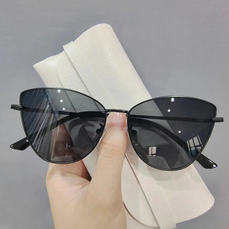 2024 Sexy Classic Vintage Cat Eye Sunglasses Woman Vintage Sun Glasses Female Ladies Cat Eye Sunglass 2024 Metal Frame Glasses