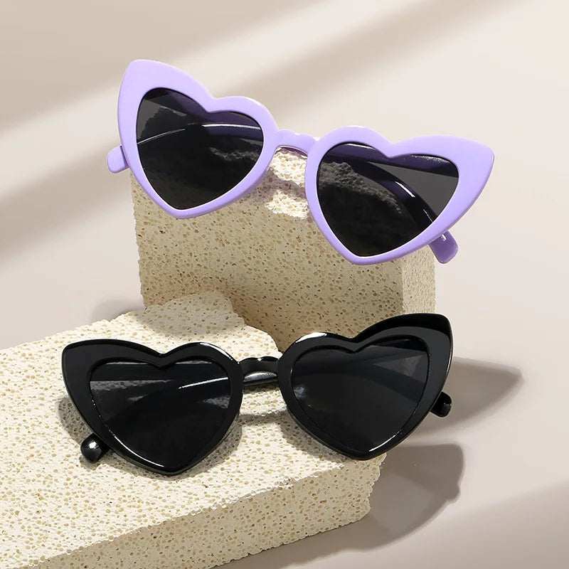 2024 New European and American Girl Love Sunglasses Beach Peach Heart Birthday Photo Cross border Fashion Sunglasses