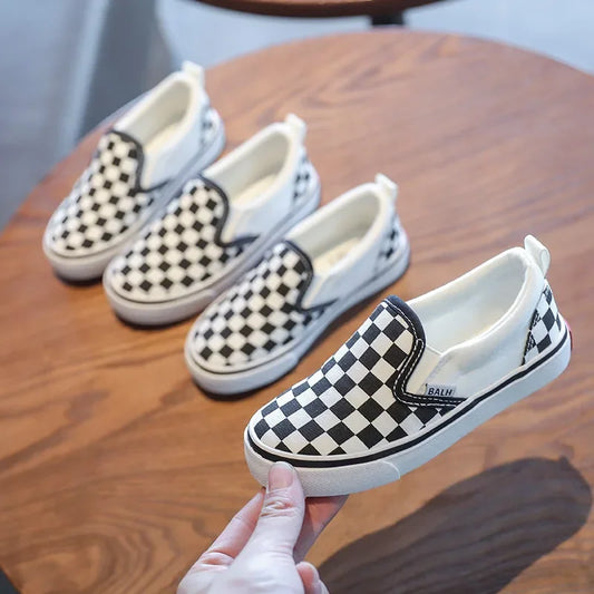 Kid Canvas Shoes White and Black Plaid Checkered Casual Sneakers Spring Summer Breathable Soft Sold Fashion Shoe for Boys Girls