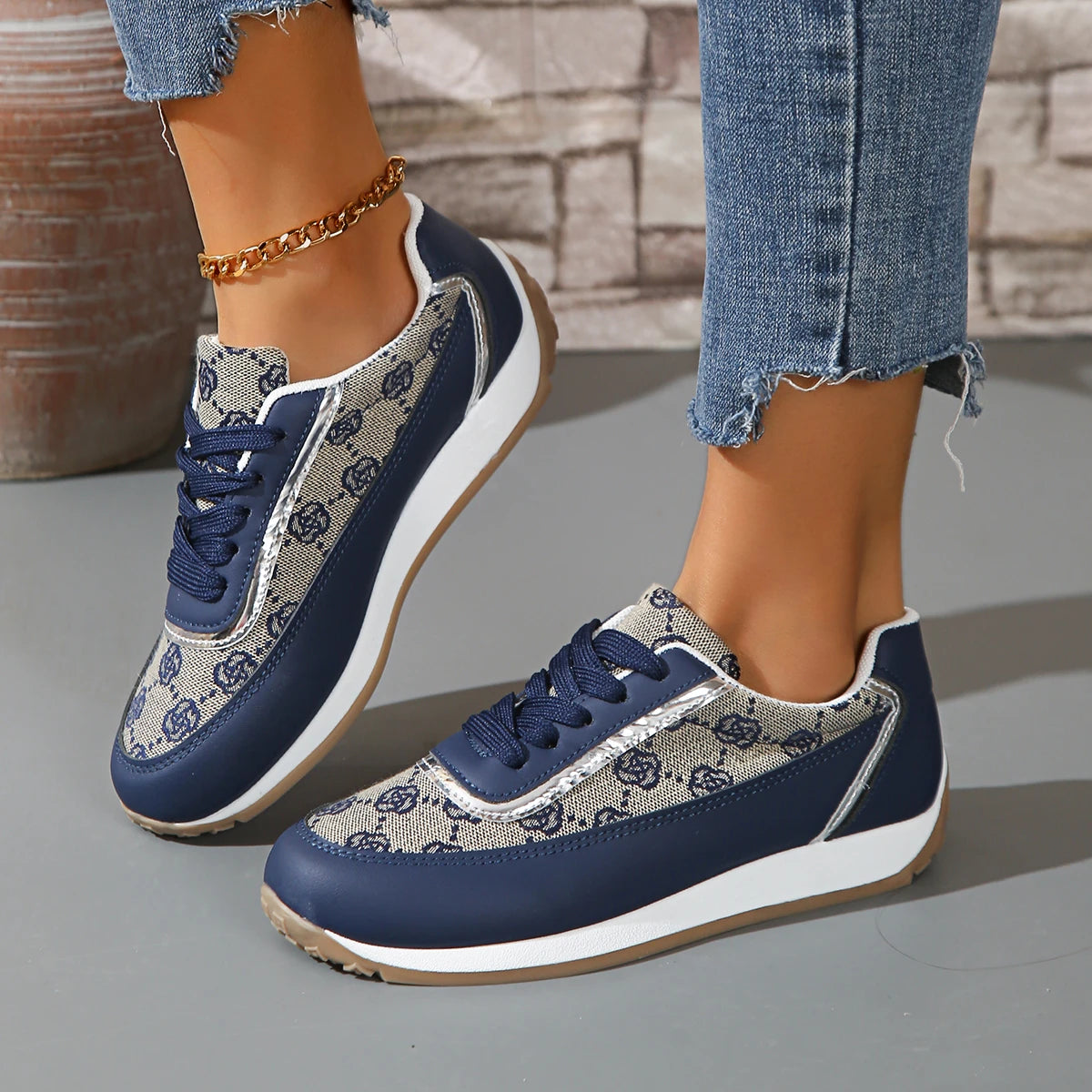 Women Casual Shoes Fashion Spring 2024 New Luxury Brand Casual Sneakers Women Plus Size Comfortable Basketball Shoes for Women