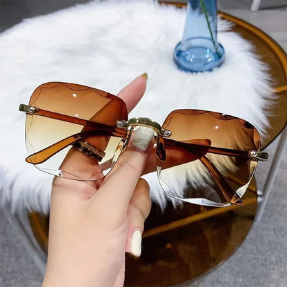 2024 New Rimless Women Sunglasses Fashion Gradient Lenses Sun Glasses Lady Vintage Alloy Legs Classic Designer Shades UV400