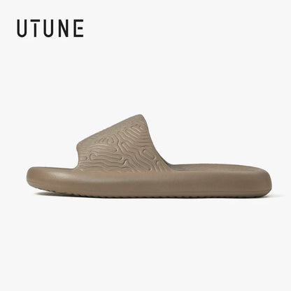 UTUNE Men's Summer Non-Slip Bathroom Home Slippers Cloud Pattern Soft Sole Lightweight One-Piece Design Outdoor Beach Shoes