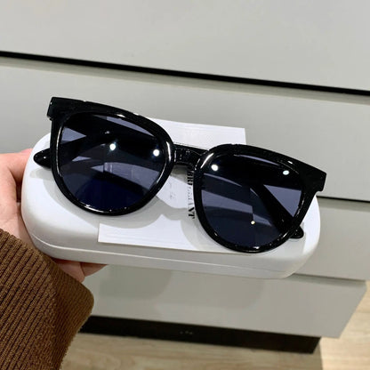 New Fashion Sunglasses Elegant Large Frame Sunglasses Retro Style Glasses Men and Women Alike Sun Glasses UV400 Shades