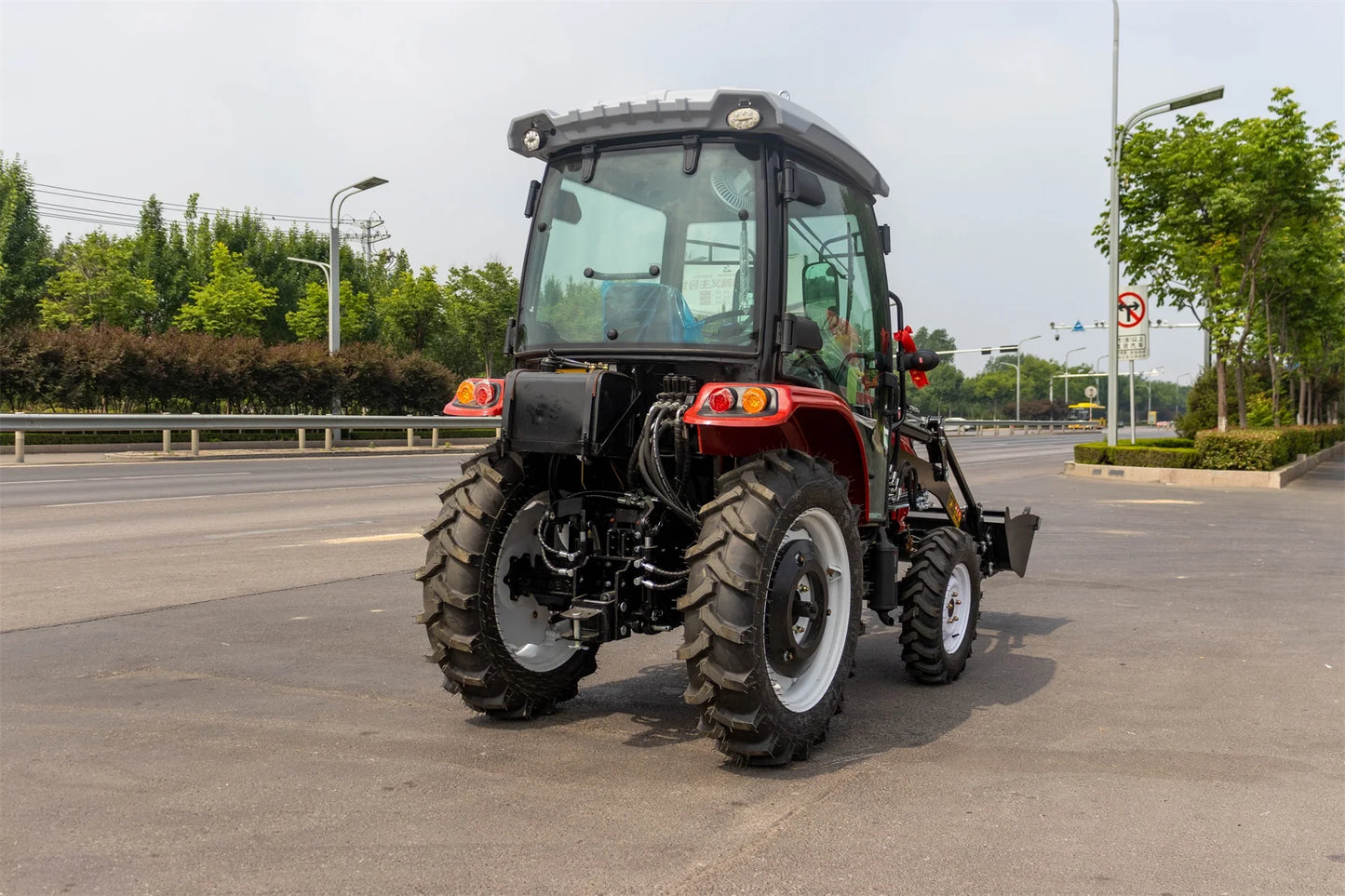 Wholeleae Mini Tractor Used Tractor 25hp 30hp 35hp 40hp With Front End Loader And Backhoe Loader